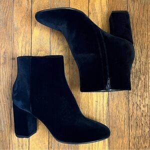Club Monaco Dark Blue Velvet Zadie Heeled Boots